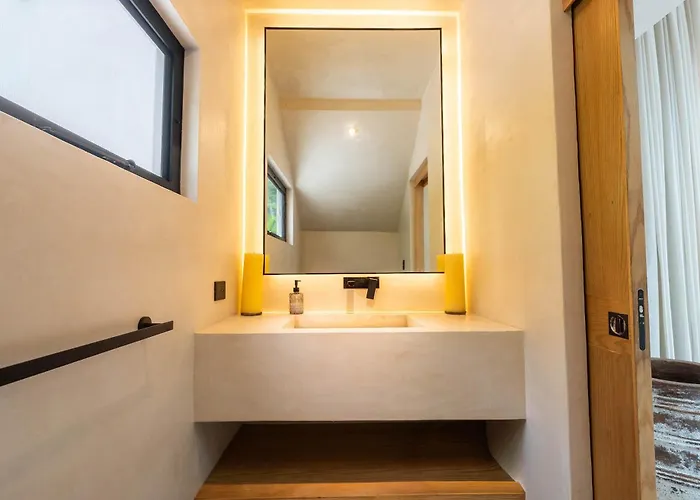 Casa W - Style 8 Bedroom With 2 Pools